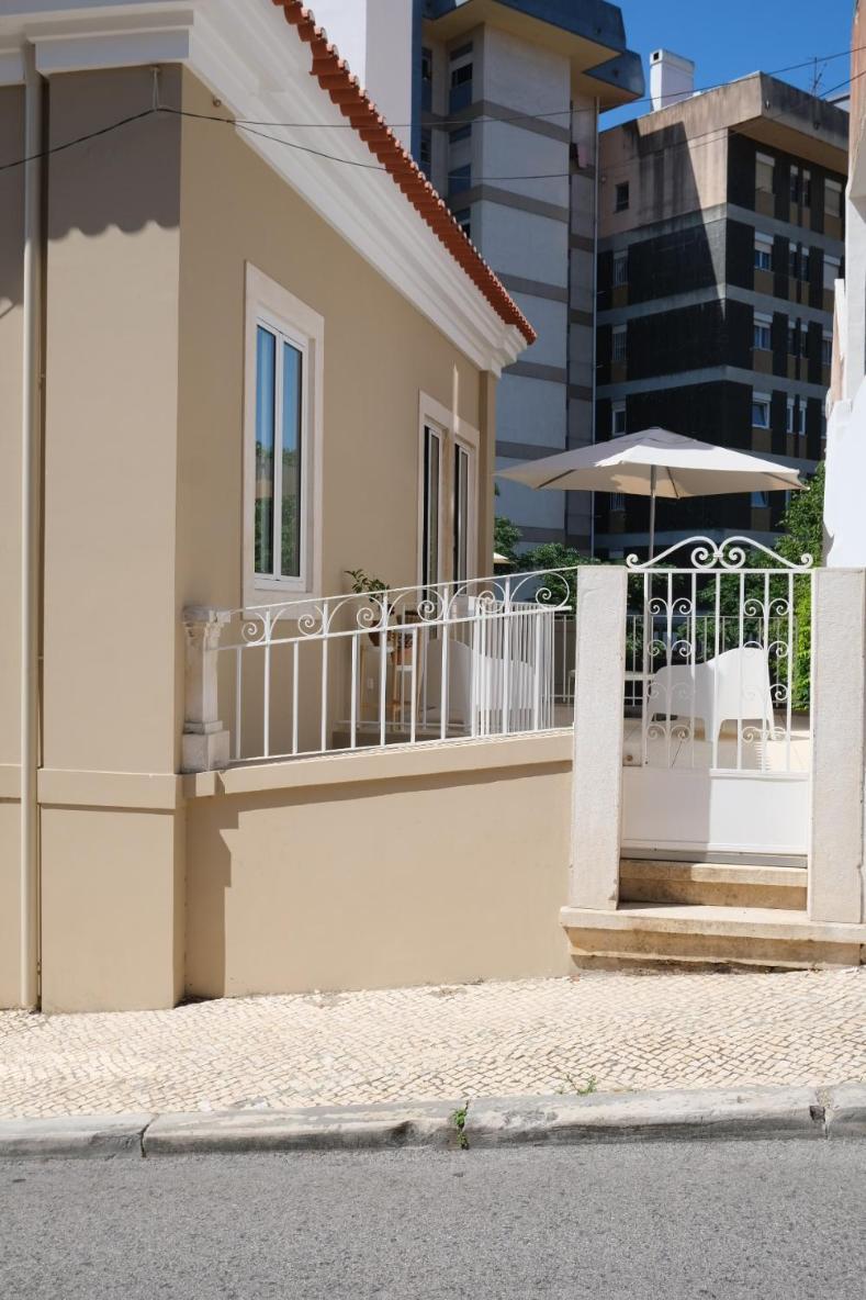 Vila Julieta Guesthouse Коїмбра Екстер'єр фото